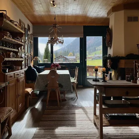 Des Rosiers In Gstaad Βίλα Kalberhoni